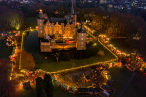 Schloss-Merode-Weihnachtsmarkt-2-1